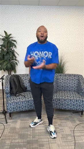 If you are selling crop top shirts please MAKE IT CLEAR! | KevOnStage