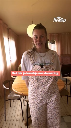Andrea Runesdatter Larsen (29) kjøpte halvparten av et hus, brettet opp ermene og startet på total makeover. Målet? Å lære mest mulig. – Jeg er litt imponert over at jeg startet prosjektet alene. Troen på meg selv hadde jeg, selv om det kanskje var litt optimistisk. Men når jeg sitter i den nyrenoverte leiligheten, er jeg litt småstolt. Det må være lov å si. Bli mer kjent med henne i vår nye spalte Sommerpraten! 🎥 Jonathan Jæger | Nordlys
