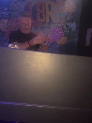 Sar Louise Symonds on Reels