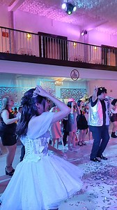 422K views · 7.3K reactions | XV de Priscila 冀 Salones La Cascada Onix ✨ No tengo derechos de autor #parati #foryou #fyp #XVaños #aniversario #fiesta #XVAniversario #Eventos2025 #bodas2025 #lacascadainolvidable #fiestas2025 #partytime #bride #BodaInolvidable #boda #bodas #bodasconencanto #xvan‌os2025 #xvan‌ostime #xvan‌osparty #SantaCatarinaNL #salondeeventos #jardindeeventos #EventosInolvidables #music #partytime | Salones La Cascada | Facebook