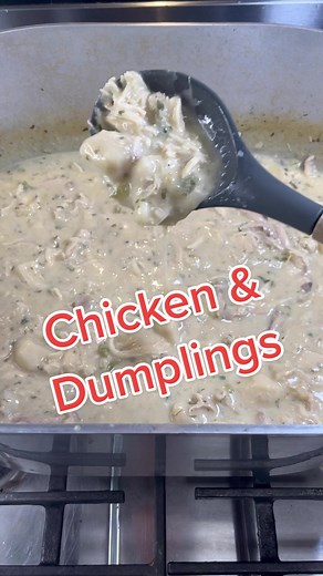 Delicious Southern Chicken & Dumplings Recipe