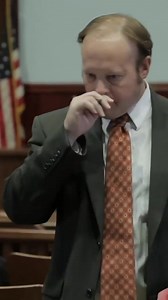 190K views · 803 reactions | Bob Hoffman est juge au Texas, un Etat où on ne rigole pas avec la loi : un Etat aussi grand que la France mais 2 fois moins peuplé avec deux fois plus de détenus. Le juge Hoffman a accepté de nous ouvrir son quotidien, son tribunal et ses cellules… Reportage en entier à retrouver sur YT (lien en bio) | Reportages et actualités | Facebook