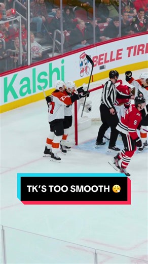 🚨 PPG! 🚨 TK sets up Catesy in front of the net! #flyers #nhl #philly #traviskonecny #noahcates