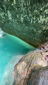 Color azul turquesa Río Partido. (809) 577-5607. #riopartido #tourism | Río Partido