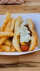 Visited Benson Marathon/Grill on the Hill in Benson, North Carolina to eat a delicious Bright Leaf Hot Dog 🌭 🤤 📍 3405 NC-242 Benson, NC 27504 | Bright Leaf Hot Dogs