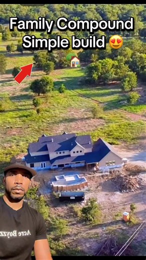 Family Compounds keep the family together!! Comment 100k to join our Thursday Class!! A family compound isn’t just land — it’s legacy. 🌳✨ Imagine space for your family to live, grow, and build together for generations. Acre Boyzz will show you how to get the land to make it happen. 💰 Comment “100K” to attend our Thursday Masterclass at 7PM EST and learn how to secure the perfect property for your family compound. 👨🏾‍🌾 #AcreBoyzz #LandOwnership #FamilyCompound #BuildLegacy #GenerationalWealt