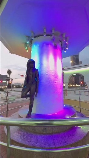 Selena Memorial Statue #selenagomez #corpuschristi #texas