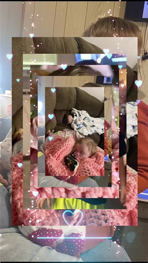 #momsoftiktok #bigbrother #littlesis #growingtoofast