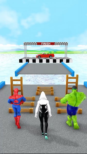 Epic Ladder Run Battle! Spider-man vs Hulk Fight for Gwen - Who Is Winner!