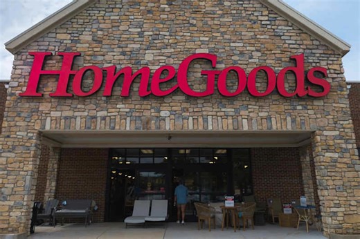 HomeGoods’ Gorgeous Vintage-Inspired Lamp Is Cheaper than Ever (Just $32!)