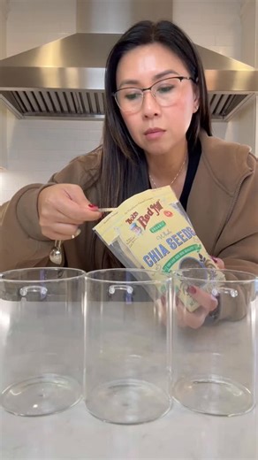 Save and Share my High Protein High Fiber Chia Pudding Cereal. Here’s the ingredients - 2 tbsps chia seeds 1 cup milk (I used 2 % lactose free) 3/4 cup vanilla Greek yogurt (I used Chobani) 1/2 cup of blueberries Place in the refrigerator for at least 3 hours or overnight #chiapudding | My Healthy Dish