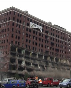 34M views · 10K reactions | Demolitions are so satisfying to watch! 襤 | UNILAD | Facebook