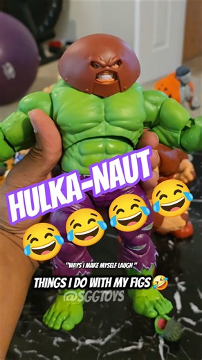 Ways I make myself laugh 😂 #marvellegends #toycollector #hulk #juggernaut #hilariousmoments