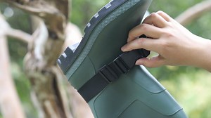 Watch SAMSFX Fishing Wader Boot Hanger Adjustable Strap for Storage Drying on Amazon Live