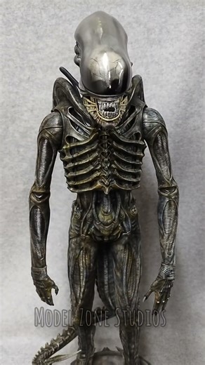 Big Chap 1/4 scale Alien model kit #hrgiger #alien #aliens