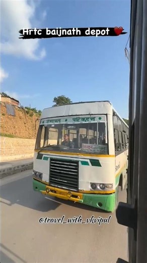 Hrtc bus driving dangerous ll hrtc baijnath to dehradun route##driver