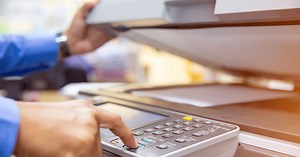 Cómo encontrar un número de fax