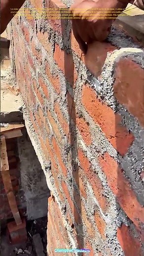 Comment la technique traditionnelle assure la stabilité des constructions