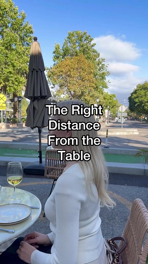 🔔 The Right Distance from the Table. The way you seat yourself at a dining table is a reflection of your etiquette and grace. It's about more than just comfort; it's about presenting yourself well. Slouching in your chair or leaning too much on the table can detract from the elegance of the dining experience.What’s the right way? Aim to maintain about a hand's width distance from the table. This is the ideal space to ensure you have good posture. It helps you appear engaged without seeming too 