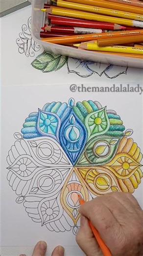 ACIM Lesson 32 I Have Invented the World I See #acim#acourseinmiracles#mandala#prismacolorpencils