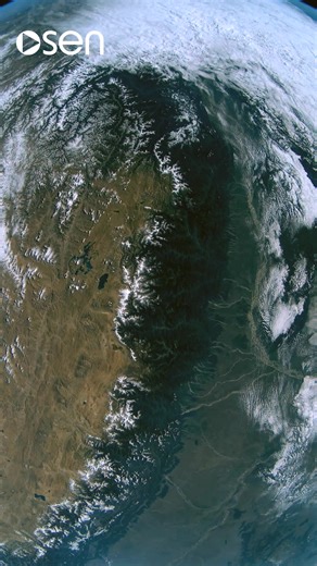 Exploring the Himalayas from Space: A 4K Visual Journey