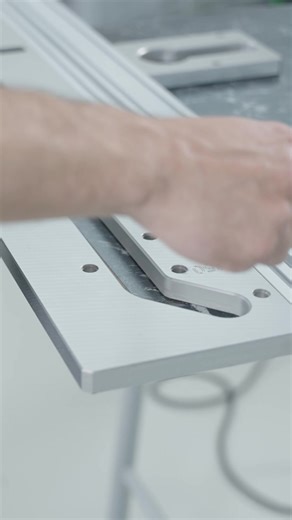 The APS worktop template makes flush connections of wooden panels at a 90° angle simple. Do you use it? 😍👌 Product code: 204219 #festooluk #routing #accessories #festoolsystem #festoolfan #carpentry #joinery | Festool