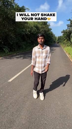 Life with hyperhidrosis. It’s a chronic condition that causes excessive sweating, often without any obvious reason. But it’s not just about me, it’s about all the health issues we hide. Let’s talk, let’s raise awareness. Because everyone’s body is different. | Digital Saket