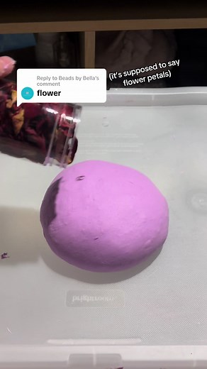 Creating Crunchy Flower Petal Slime: A Fun DIY Guide