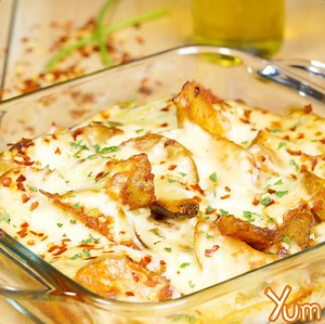 Cheesy Potato Wedges Recipe* in the comment section! | Yum