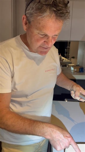 SIZZLING FISH – THE BEST DISH EVER ? Here’s some inspiration to get you to tonight 🤩 This is a dish I originally published for pan sized snapper back in 2004, but I have refined the recipe and adapted it to suit other fish and fish fillets, here we go. Ingredients: 1 pan sized fish 400 to 900 grams. A Snapper or sea run bream is ideal. It has to be scaled , gutted and gilled. The fish has to be small enough to steam whole and you get to eat the whole fish making great use of it. Otherwise fish 