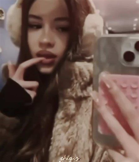 Emotional Face Reveal and Collaboration Insights