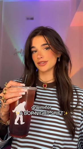 Ari Kytsya on Instagram: "The night time is always the most fun lowkey 🥹❤️"