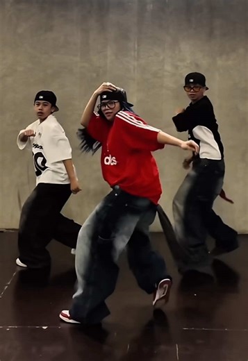 wassup mambo ramboo 🥵❤️‍🔥 (choreo by me) @G-Force Official #GForce #GForceDanceCenter #Dance #SlumAnthem @getlostcalldos @mygomedina