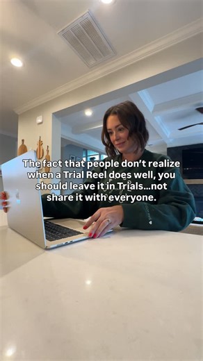 Shannon McKinstrie | Social Media Strategist & Marketer on Instagram: "Hear me out 👇 (plus more best practices for Trial Reels below)… Instagram gives you the option to “share with everyone” if your Trial Reel performs well. But just because you can doesn’t mean you should. Here’s why: Trial Reels get pushed out to people who haven’t discovered your account yet 👀 So when you let it stay in the Trial algorithm it’ll keep doing its job of finding new people! And because Trial Reels