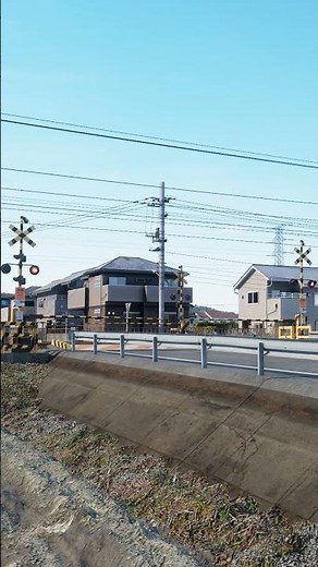 【RUNNING TRAIN | 走ル列車！】1500系 踏切通過 #short #RUNNING TRAIN | 走ル列車！ #鉄道