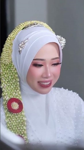 cantik dengan makeup natural