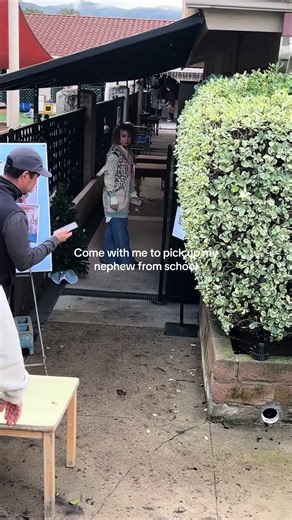 Not many chances do I have to pick up my nephew from school. Every chance to see his smile will brighten my day ❤️