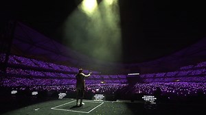 Sotheby’s is thrilled and honoured to announce an exciting upcoming collaboration with legendary musical icon and avid collector 周杰倫 Jay Chou💥💥💥 Known as the King of Mandopop, Jay is a musician, singer-songwriter, actor and director whose music, stage performances and movies have captured the hearts of millions. As one of the world’s biggest influencers, Jay is also a passionate and avid art collector. Stay tuned for more... In collaboration with Enviseam. --- 蘇富比隆重宣佈與樂壇傳奇兼藝術收藏家周杰倫首度合作！被譽為華語流