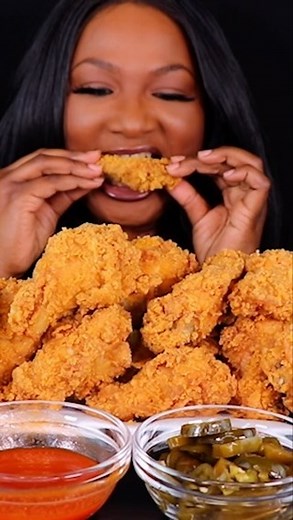KC Connection on Instagram: "FRIED CHICKEN MUKBANG ‼️KC CONNECTION MUKBANGS"