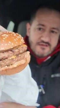 I Review BURGER KING's New BIG KING Burger 🍔🍔