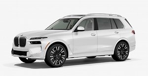 2023 BMW X7 Mineral White Shows Its Bold Facelift On Camera