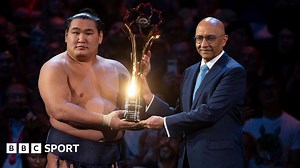 Sumo Wrestling: Follow reaction as Yokozuna Hoshoryu wins the Grand Sumo Tournament in London
