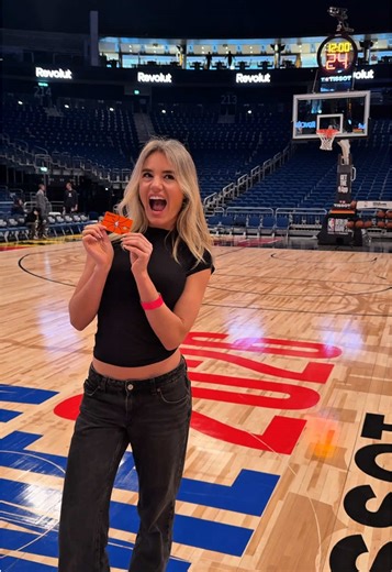 Unvergessliches Erlebnis mit der NBA X Revolut Karte