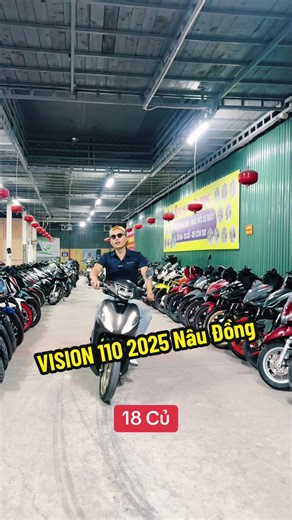 Honda Vision 110 2025: Nâu Vàng Đồng Biển 90