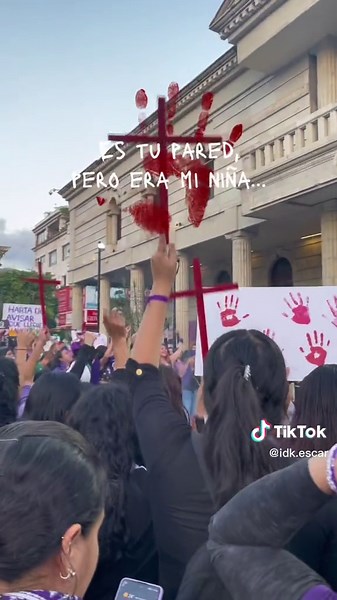 8M: Tu Pared, Mi Niña - Reflexiones y Sentimientos