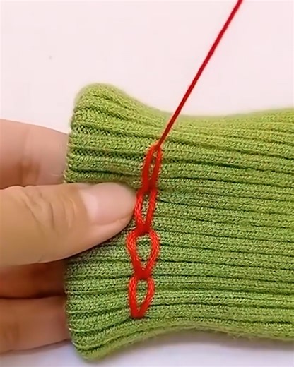 Sewing tricks for downsizing and decorating clothes! | Simple Life