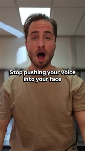 Linard Vrielink on Instagram: "Comment RESONANCE if your voice feels tight and small. Many singers try to push the sound forward, thinking this is resonance. But that actually traps the voice in the face and blocks it from growing. Real resonance is not about sending the sound forward. It is about allowing the space behind the sound to open so the voice can expand. Once I understood this, my sound became bigger, freer, and much less forced. Try this and feel how the voice stops getting stuck and