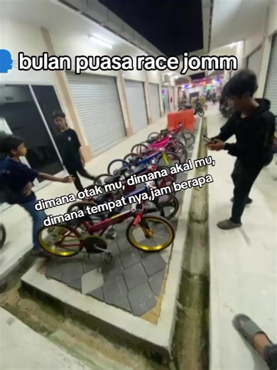 Bulan Puasa: Race dan Komunitas Terengganu
