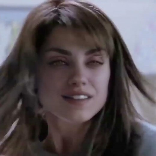 Mila Kunis in Scream deepfake