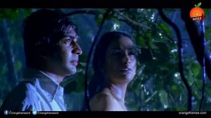 Actress Swetha Menon Best Romantic Scene - Rathinirevedam Movie